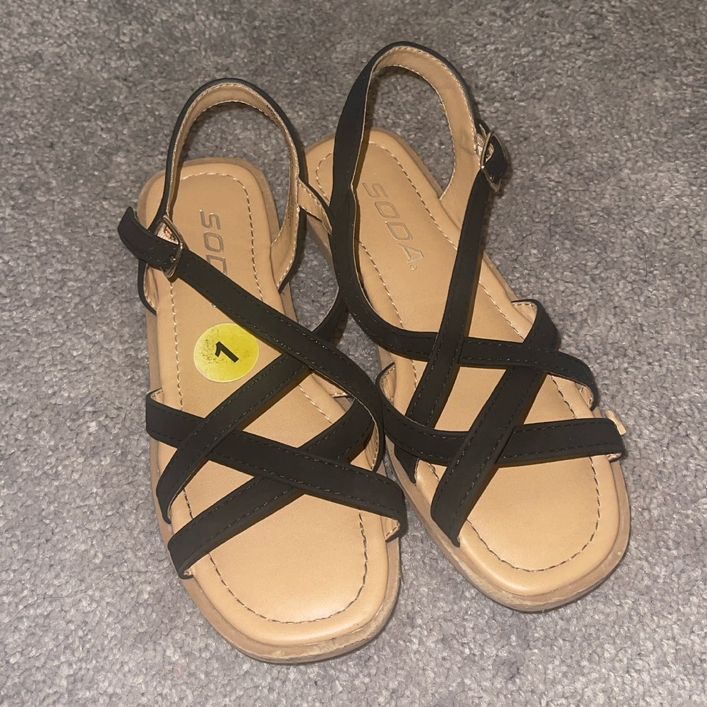 Little girl sandals